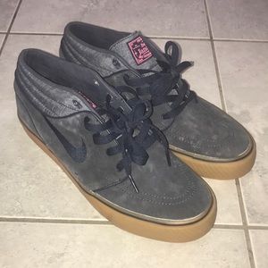 Nike SB Stefan Janoski Mid